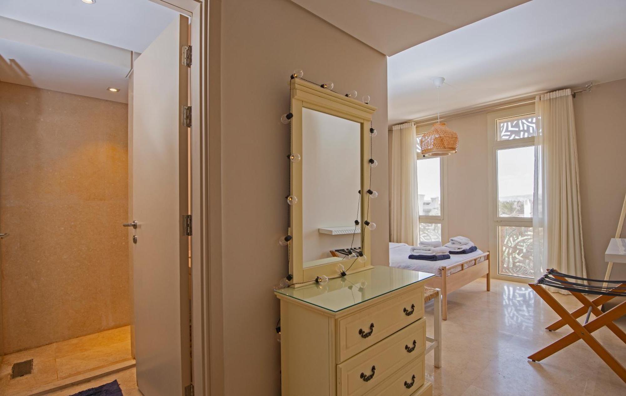 Ollystays Mangroovy 1 Bedroom Beach And Pool Free Access 洪加達 外观 照片