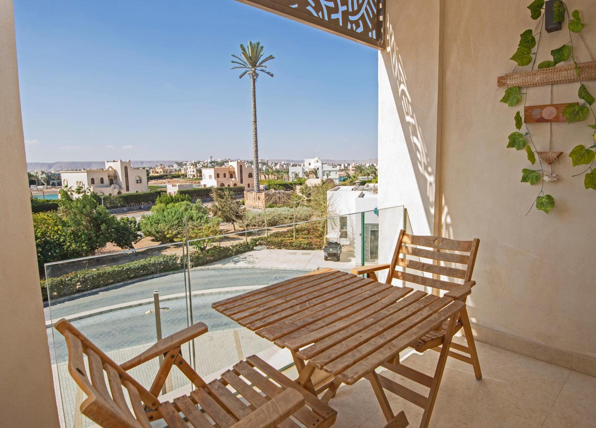 Ollystays Mangroovy 1 Bedroom Beach And Pool Free Access 洪加達 外观 照片